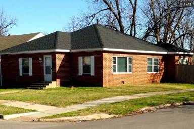 Main picture of 1742 NW 14th St