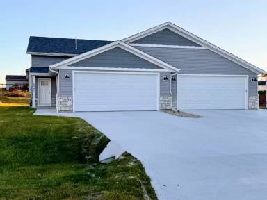 Main picture of 5989 Hanson Ct