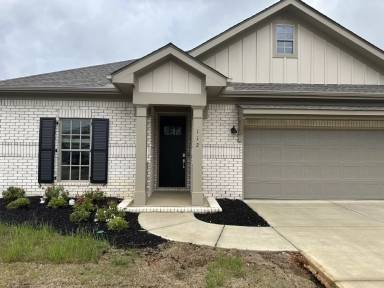 Main picture of 112 Willow Rose Ln