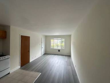 Main picture of 2199 Turk Blvd
