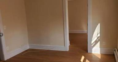 Main picture of 39 Elliot St