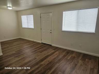 Main picture of 1173 E Kern Ave