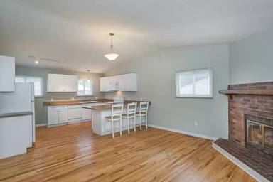 Main picture of 1520 Las Vegas Dr