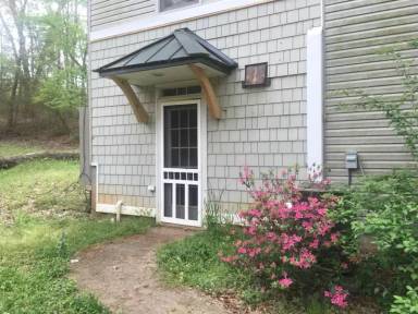 Main picture of 178 Lakewood Dr