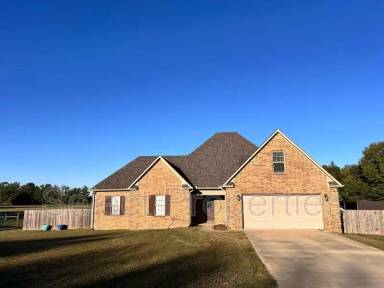 Main picture of 201 County Road 4063