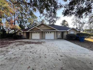 Main picture of 106 Windridge Dr