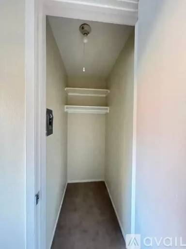 Main picture of 5412 Claremont Ave