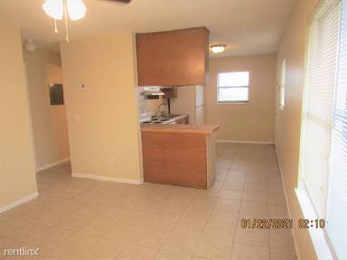 Main picture of 5324 Pinetree Ave