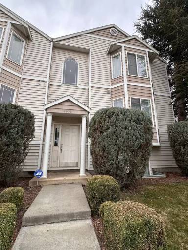 Main picture of 4912 Guemes Ln