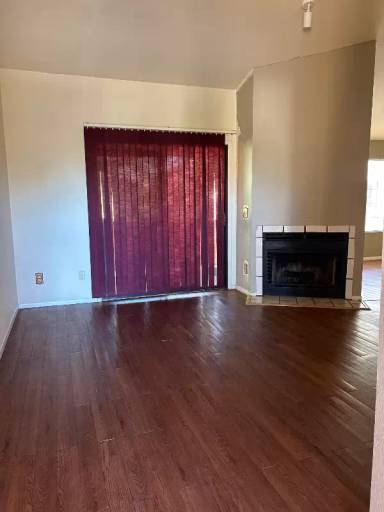 Main picture of 1698 W Park Wood Ln