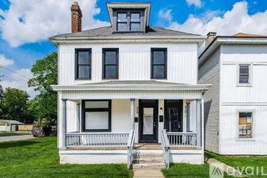 Main picture of 429 S Champion Ave