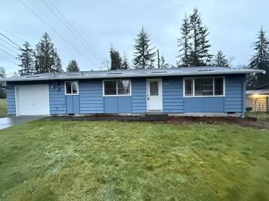 Main picture of 2025 99th Ave SE