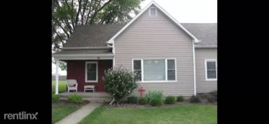 Main picture of 409 N Main St