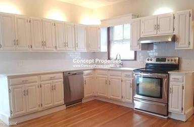 Main picture of 571 Cambridge St