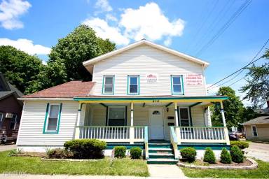 Main picture of 414 Washtenaw Rd
