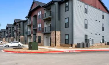 Main picture of The Junction at Rogers