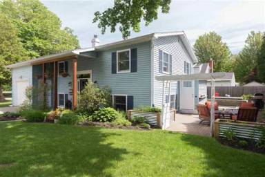 Main picture of 235 Pleasant Ave