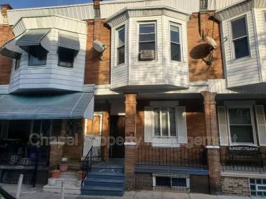 Main picture of 517 N Wanamaker St