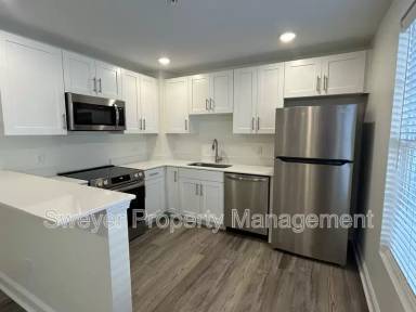 Main picture of 214 Red Cross St