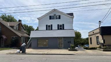 Main picture of 3615 Glenmore Ave