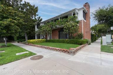 Main picture of 357 S Crescent Dr