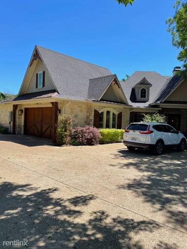 Main picture of 228 Katy Lake Dr