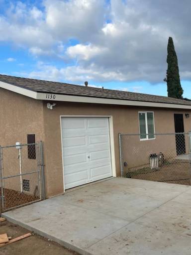 Main picture of 1128 Peach Ave