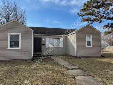 Main picture of 602 Senate Ave