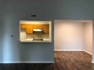 Main picture of 9620 Crosley Farm Dr