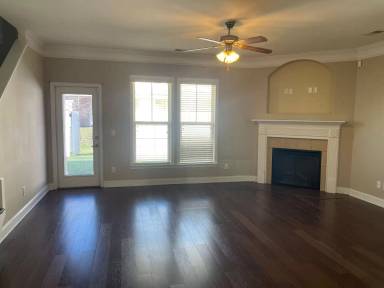 Main picture of 253 Durham Park Way