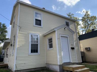 Main picture of 99 Houston Ave