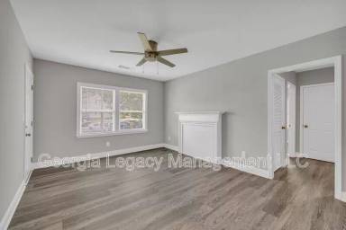 Main picture of 55 Andrews Ct