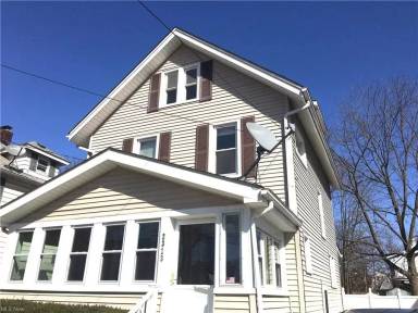 Main picture of 2323 25th St SW