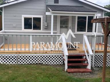 Main picture of 1776 NE Poulsbo Ave