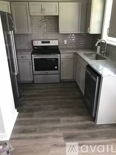 Main picture of 3731 La Paz Dr
