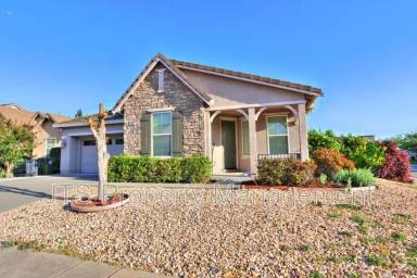 Main picture of 5441 Mossy Stone Way