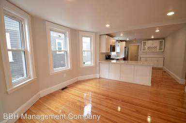 Main picture of 57 Bristol Rd