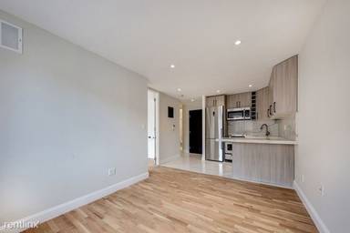 Main picture of 312 E 30th St Apartments