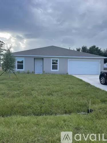 Main picture of 155 SW South Wakefield Cir