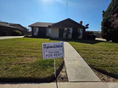 Main picture of 1725 E Vassar Dr