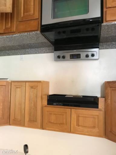 Main picture of 1016 W Arlington Ave