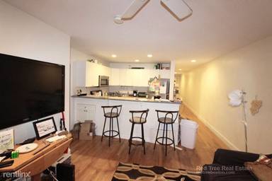 Main picture of 316-328 Saint Paul St