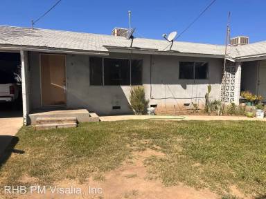 Main picture of 1031 E Tulare Rd