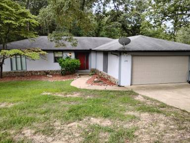 Main picture of 250 Driftwood Dr