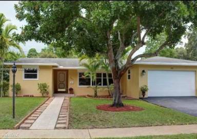 Main picture of 781 NW 66th Ave