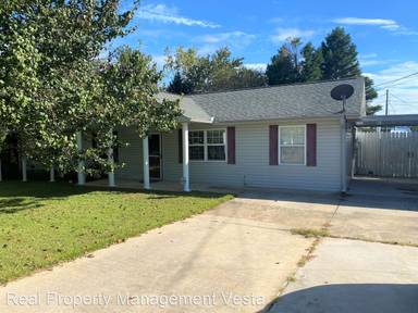 Main picture of 202 Debra Dr