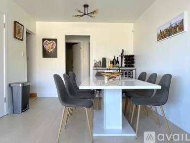 Main picture of 42 Terra Vista Ave