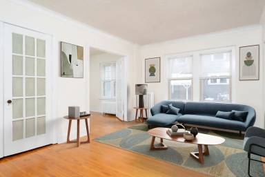 Main picture of 1000 W Franklin Ave