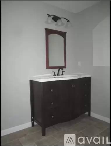 Main picture of 11 Brussels Dr