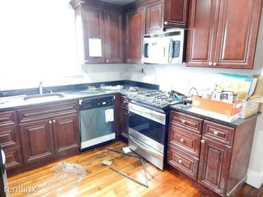 Main picture of 5 Walker St